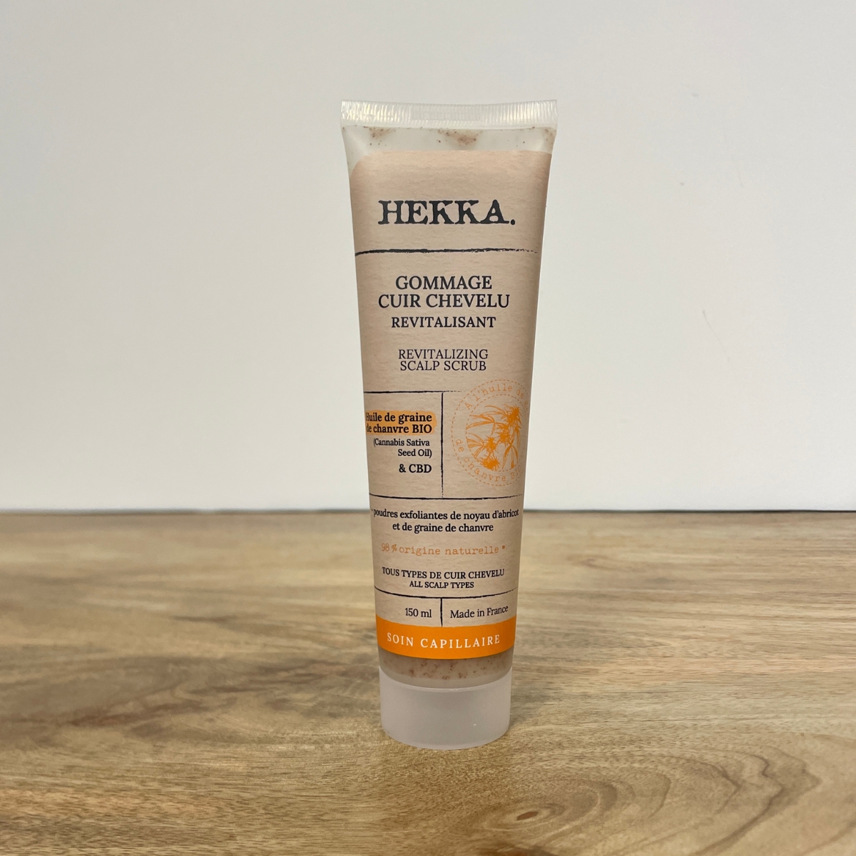 HEKKA – Gommage Cuir Chevelu