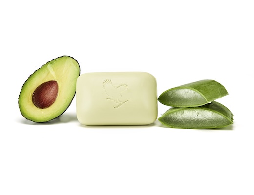 Savon Corps et Visage à l’Aloe et à l’Avocat (Aloe Avocado Face & Body Soap) – Image 2