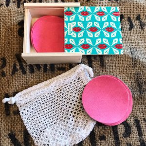 Lingettes démaquillantes réutilisables en microfibre