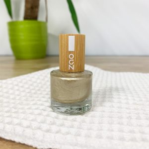 Vernis à ongles  – doré