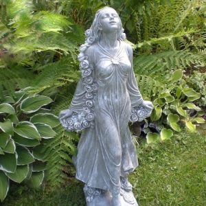 Statue Diana Rose