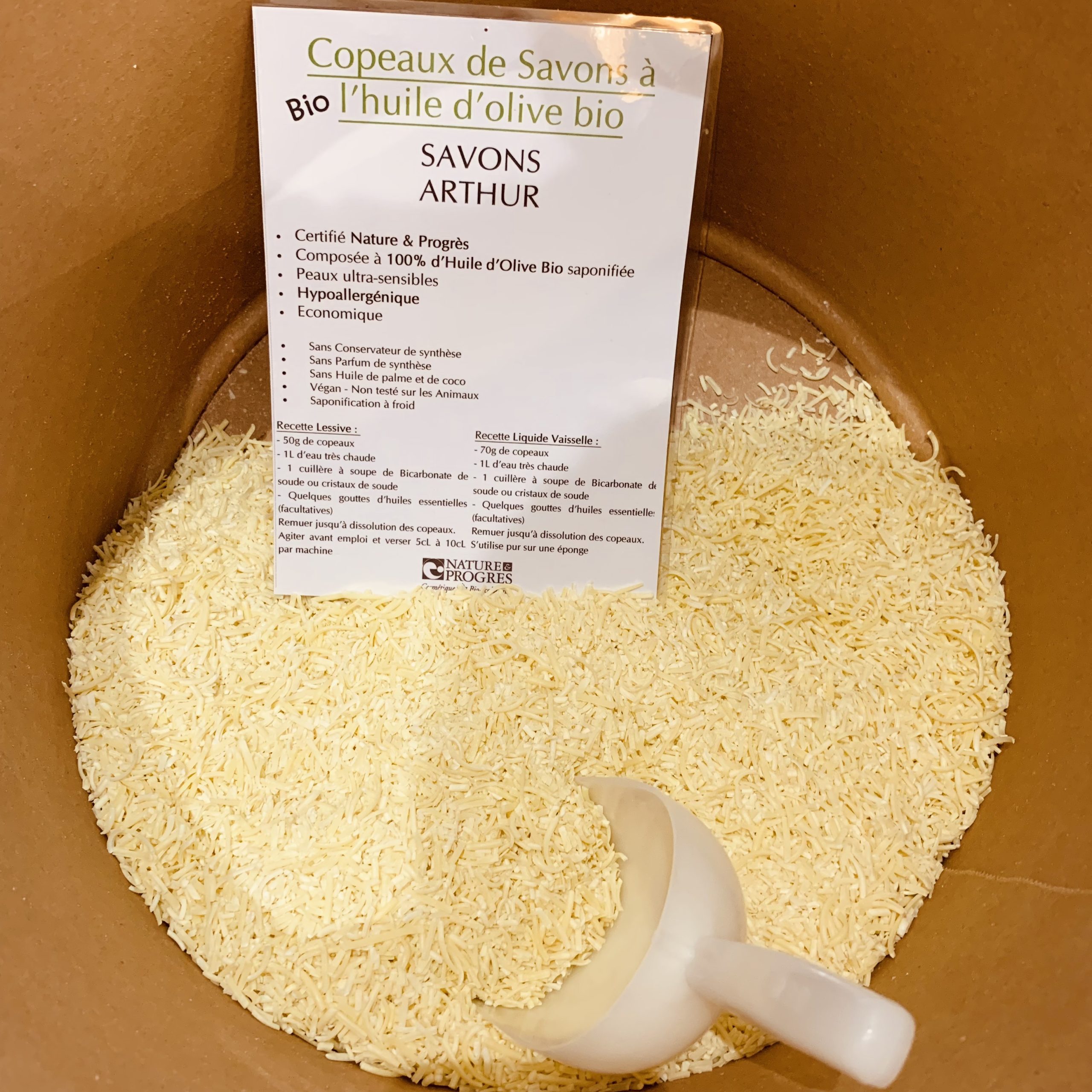 Copeaux de savon à l’huile d’olive bio – Savons Arthur