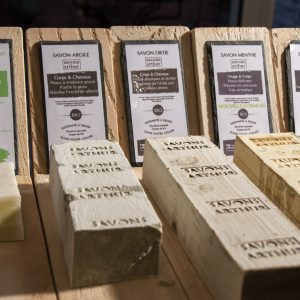 Savon curcuma (à la coupe) – Savons Arthur – Bio